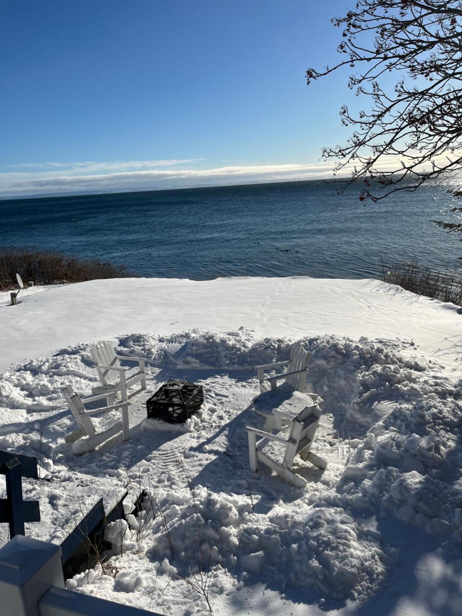 Chez Les Petit Grandes-Bergeronnes